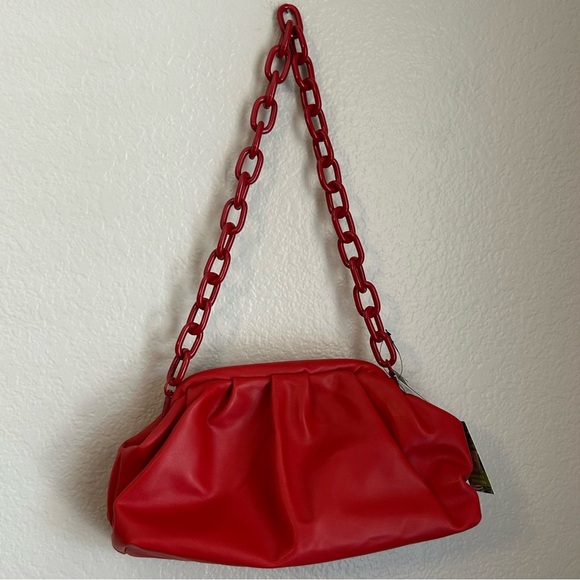 NWT, Badgley Mischka Red Shoulder Handbag Wrapped Frame Clutch Chain Strap - Picture 6 of 14
